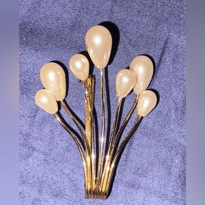 Vintage Napier Gold and Cream Spray Pearl Bouquet Brooch